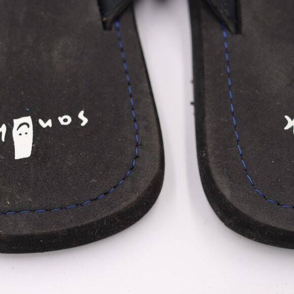 Sanuk Black and Blue Flip Flop Thong Slap Sandals 8 - Picture 5 of 9